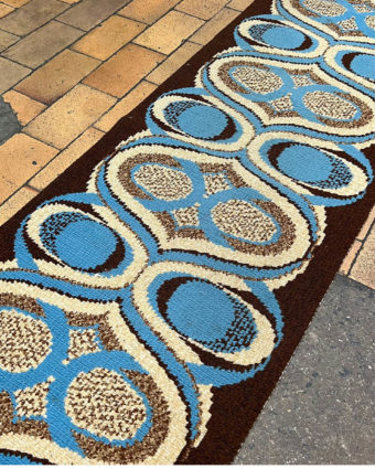 " Tapis de couloir. 65x330 cm"