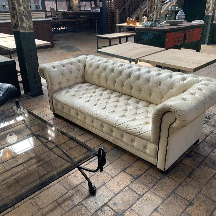 white chesterfield sofa