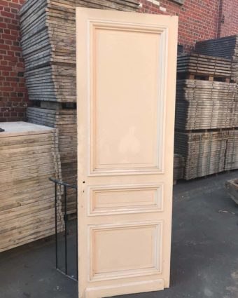 Separation door
