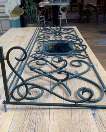 Porte manteau en fer forgé