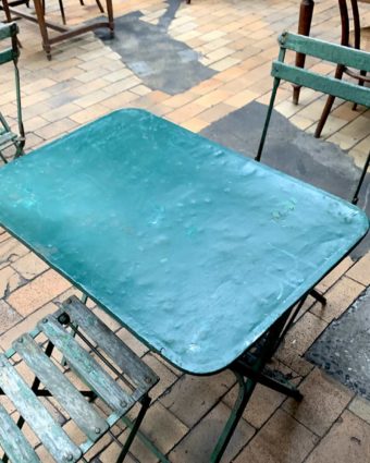 bistro set