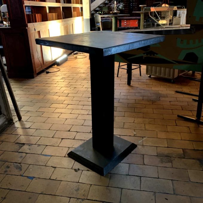 zinc stand-up table