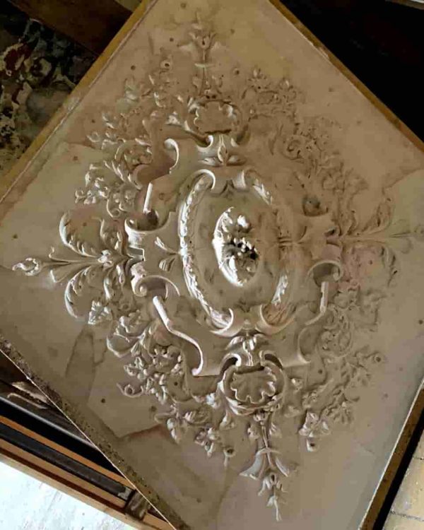 ceiling light