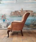 Fauteuil chesterfield chippendale gauche