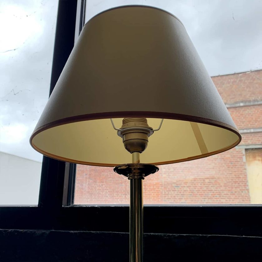 Lampe en laiton, 40x35cm.