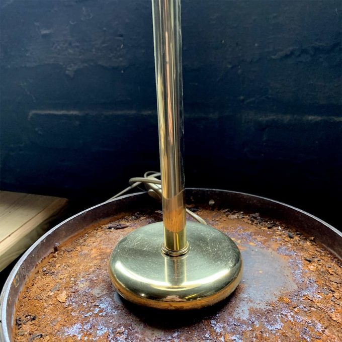 Brass lamp, 40x35cm.