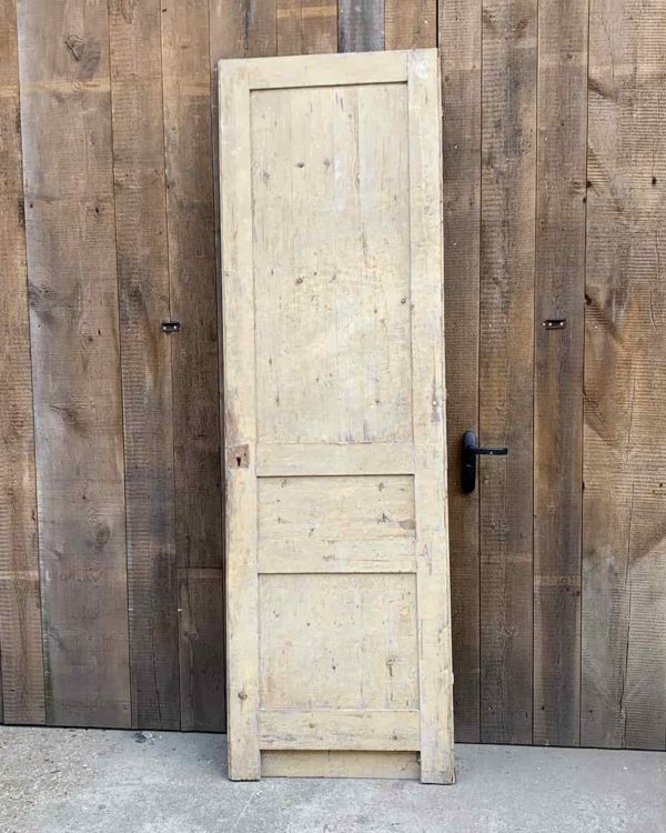 Partition door, 237x74cm.