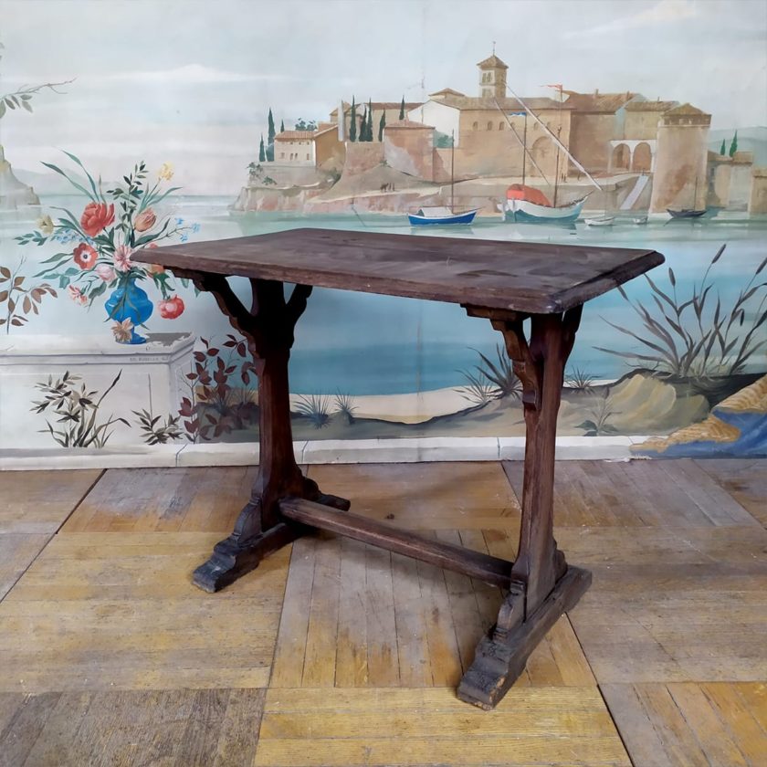 Table bistrot ancienne en chêne, 56*91*74cm.