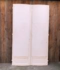 Double curved door with mirror back