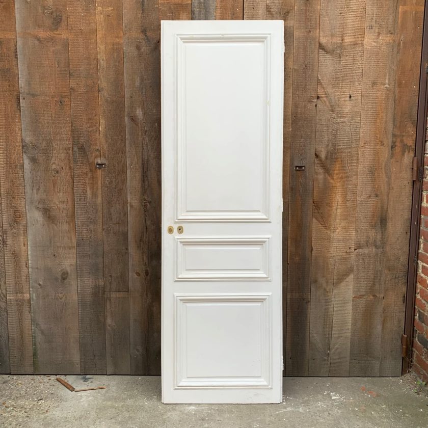 Louis XV style single door back