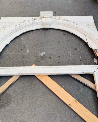 doorway with transom 1