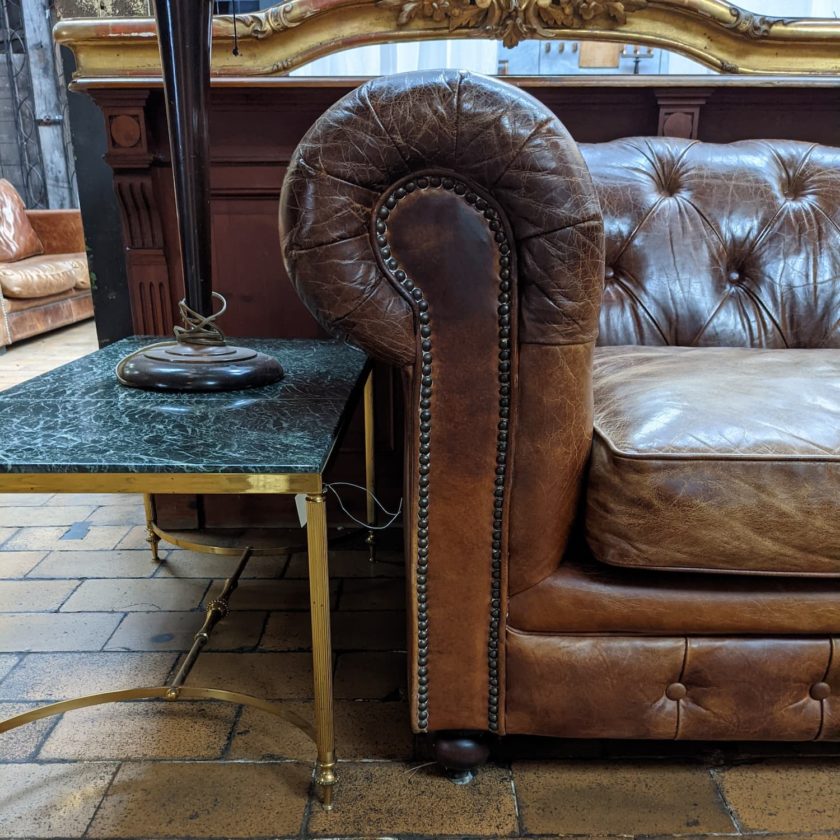 Chesterfield side sofa