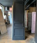 porte haussmannienne avec peinture à la main back