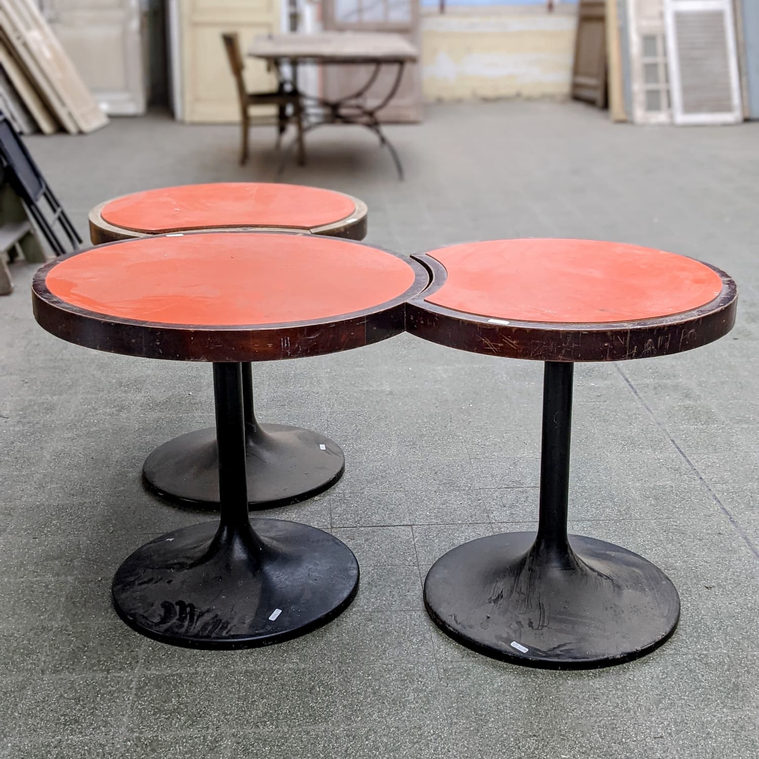 Set of 3 tables
