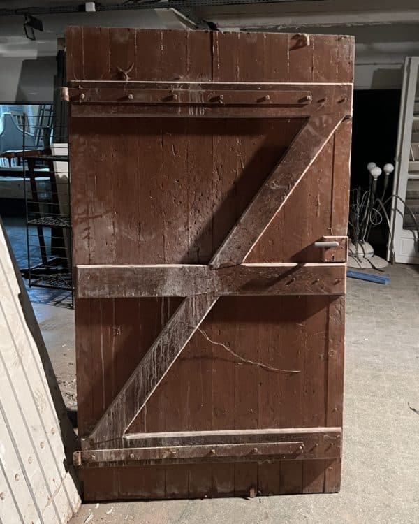 Antique barn door 119×203 cm
