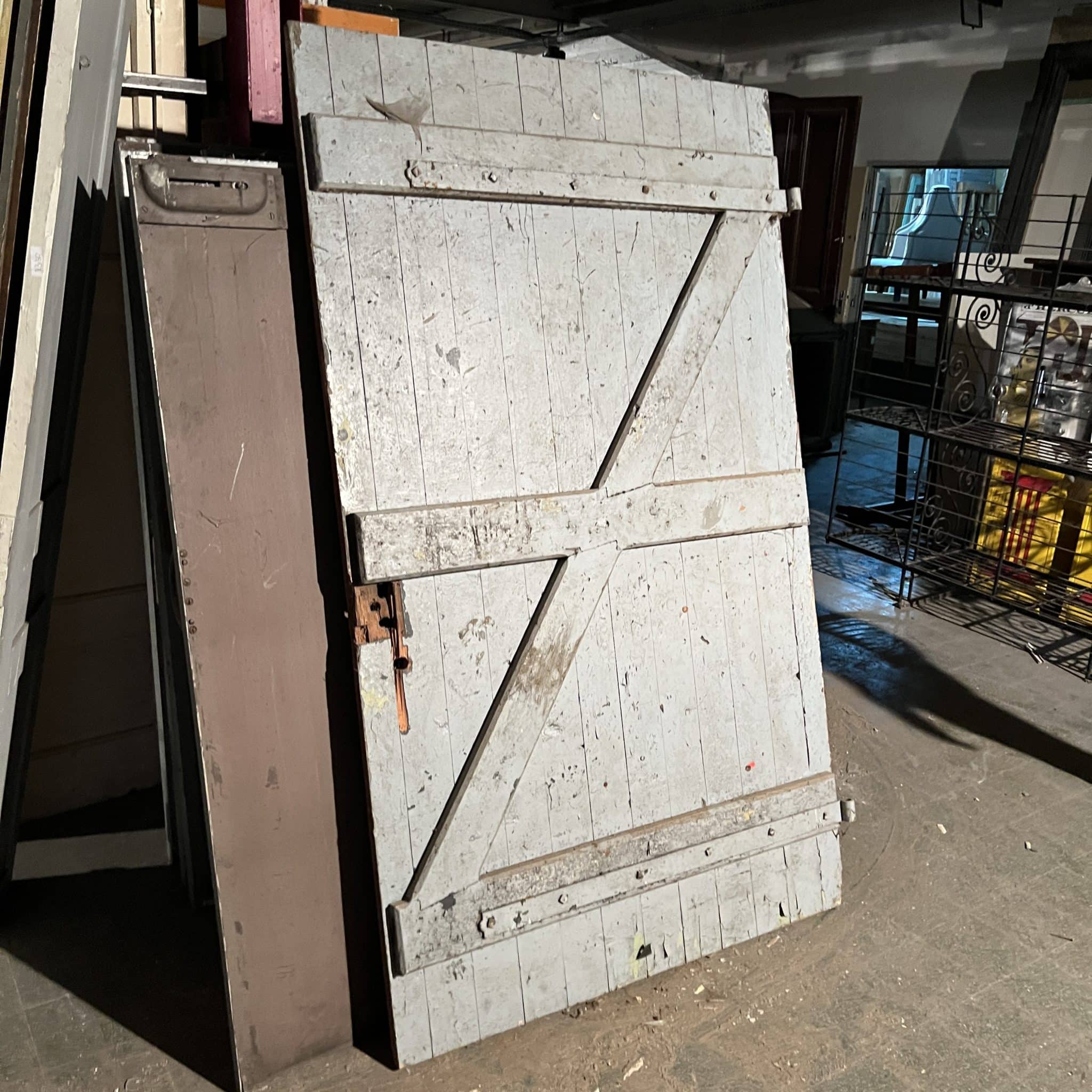 IMG_2452 | Authentic Materials Antique barn door 119×201 cm