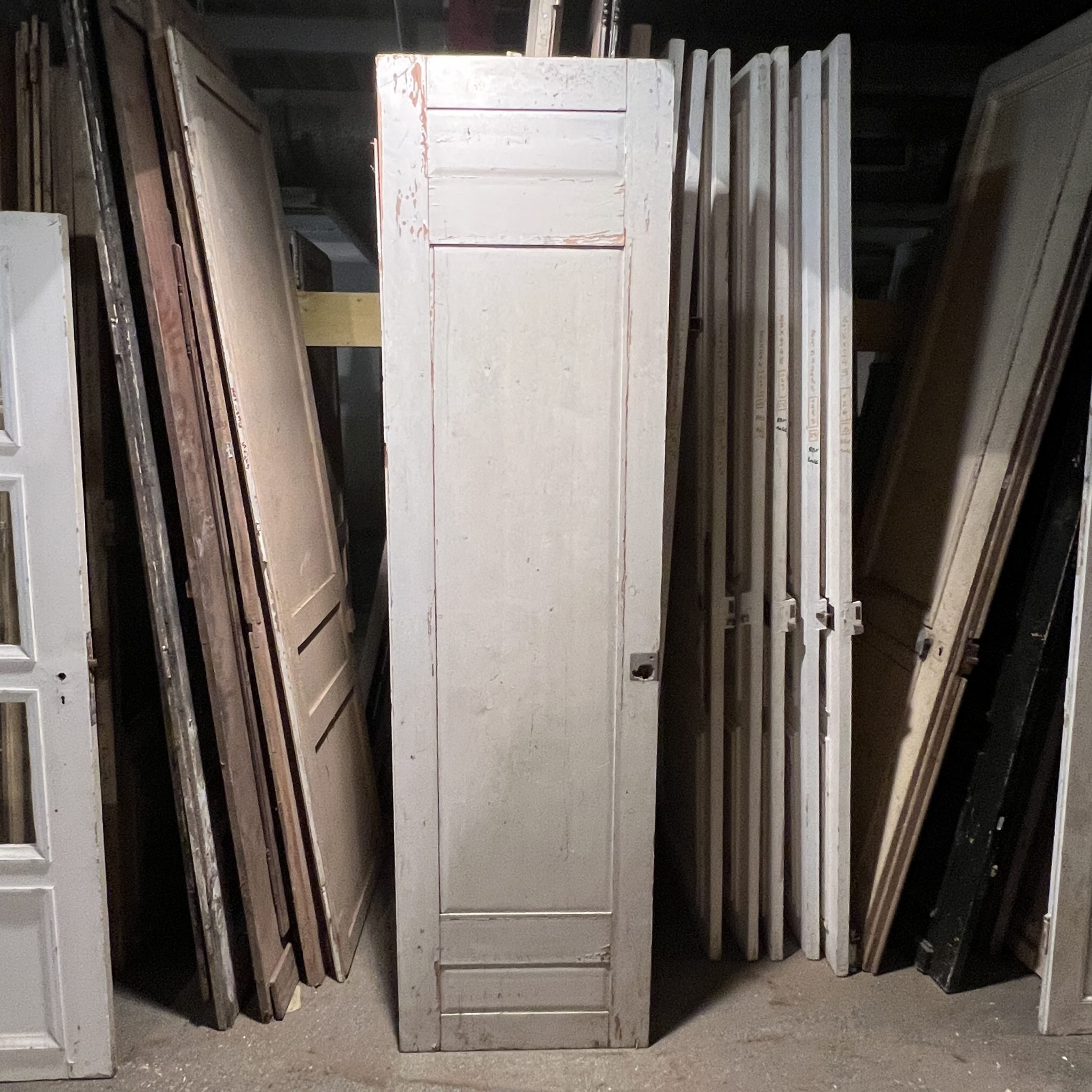 Porte-de-placard-65x238-cm-1 | Matériaux Authentiques Cupboard door 65×238 cm