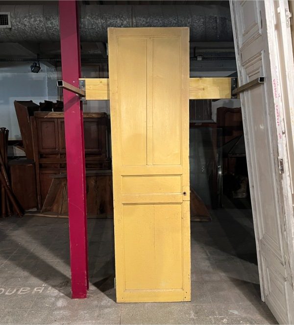 Single door 67×239 cm