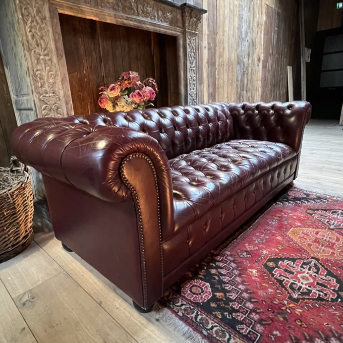Chesterfield leather side
