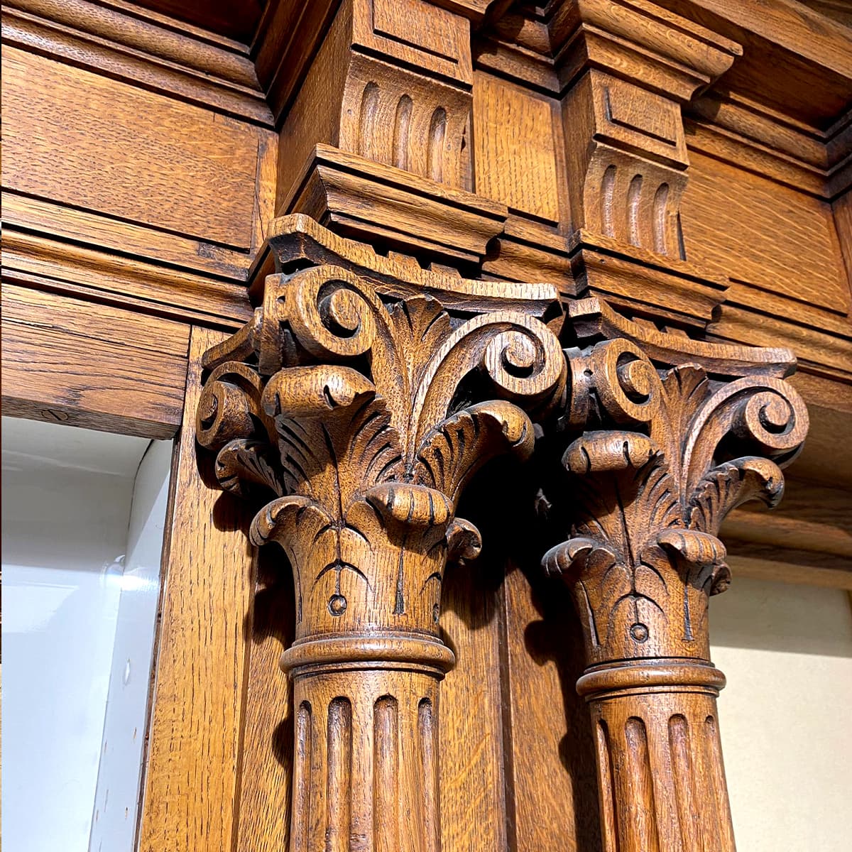 columns oak woodwork set