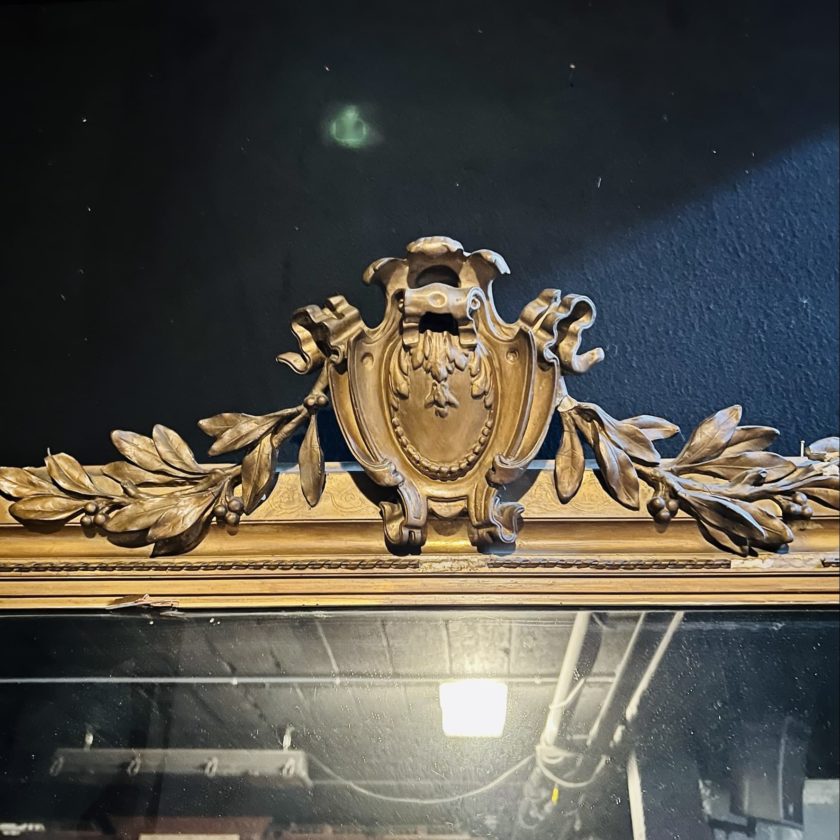 miroir en bois doré details 1