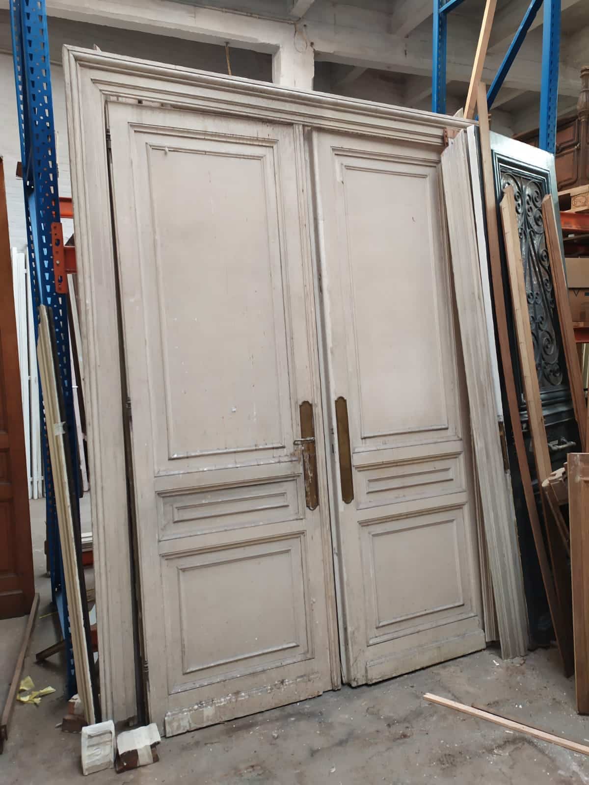 Double door
