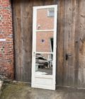 porte ancienne avec miroir back