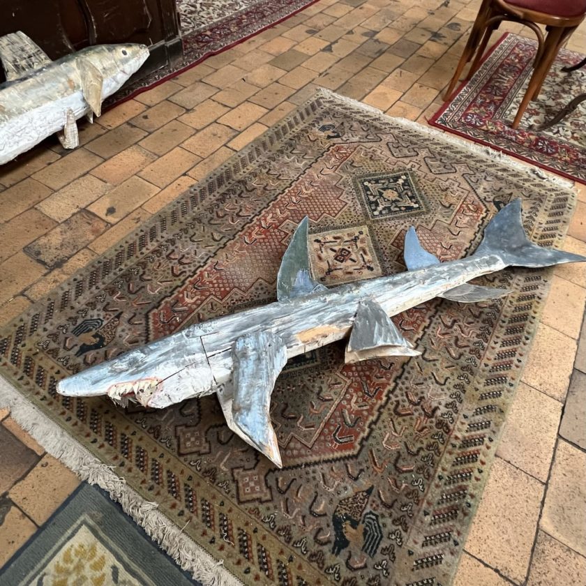 sculpture de requin