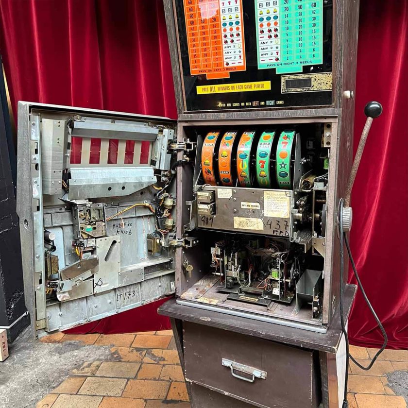 open slot machine