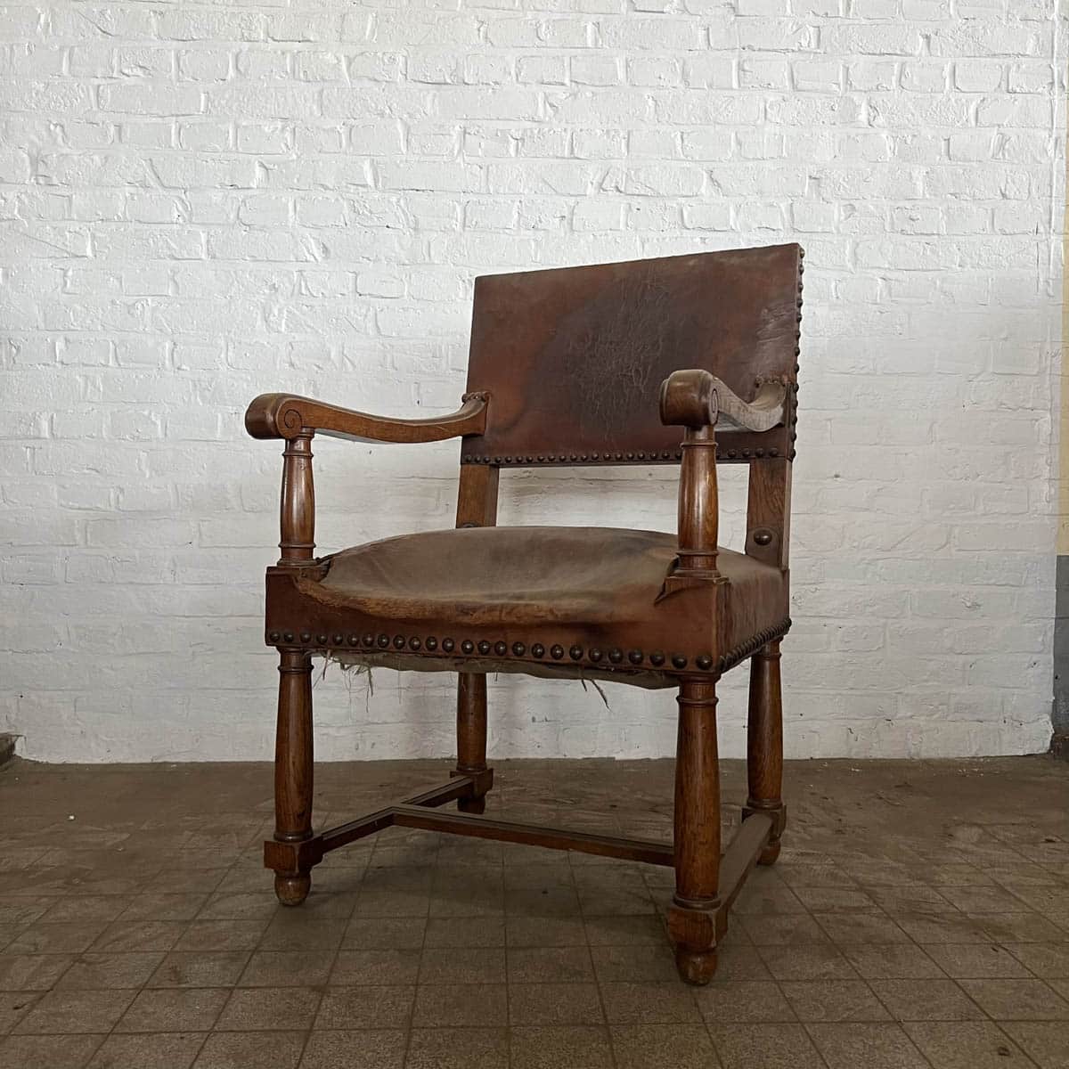 Fauteuil en chêne et cuir