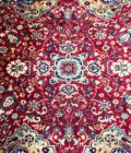 Grand tapis rouge bleu middle