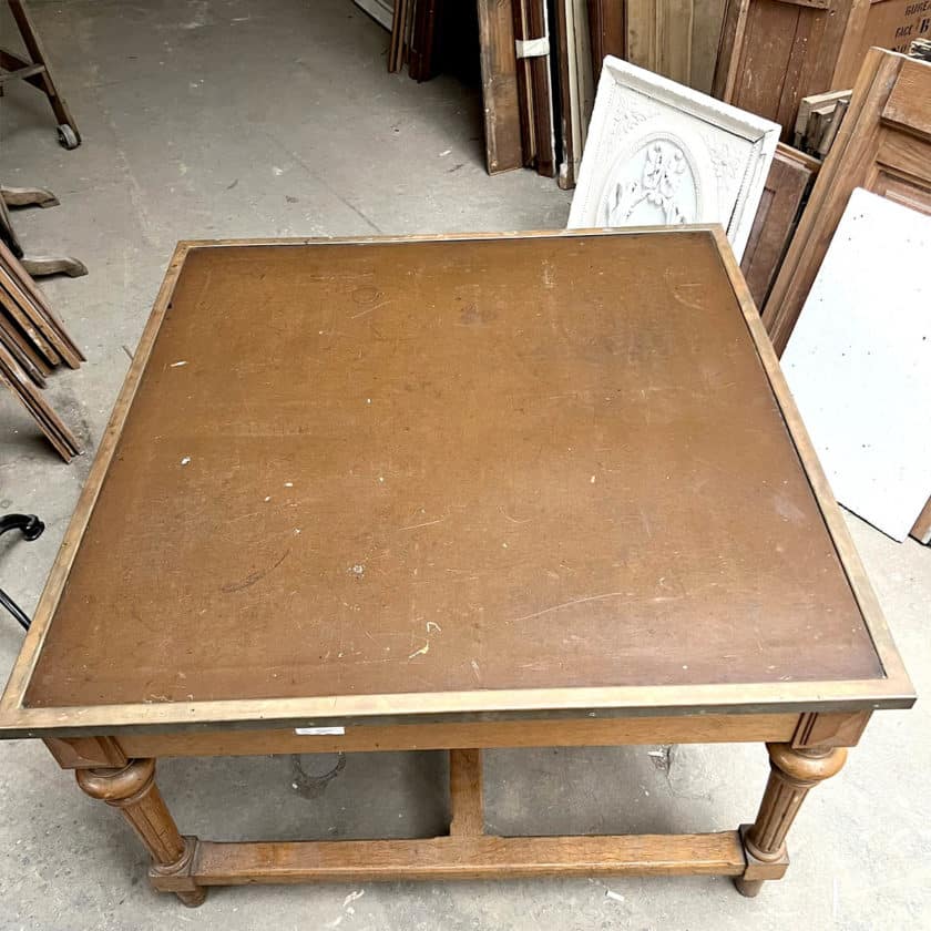 LOW TABLE