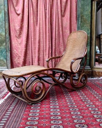 Side rocking recliner
