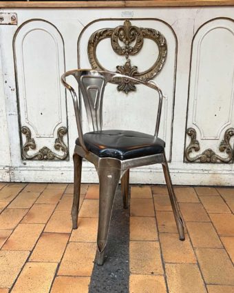 Fauteuil style tolix