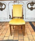 Chair velvet front