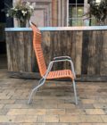 Fauteuil Thonet orange side