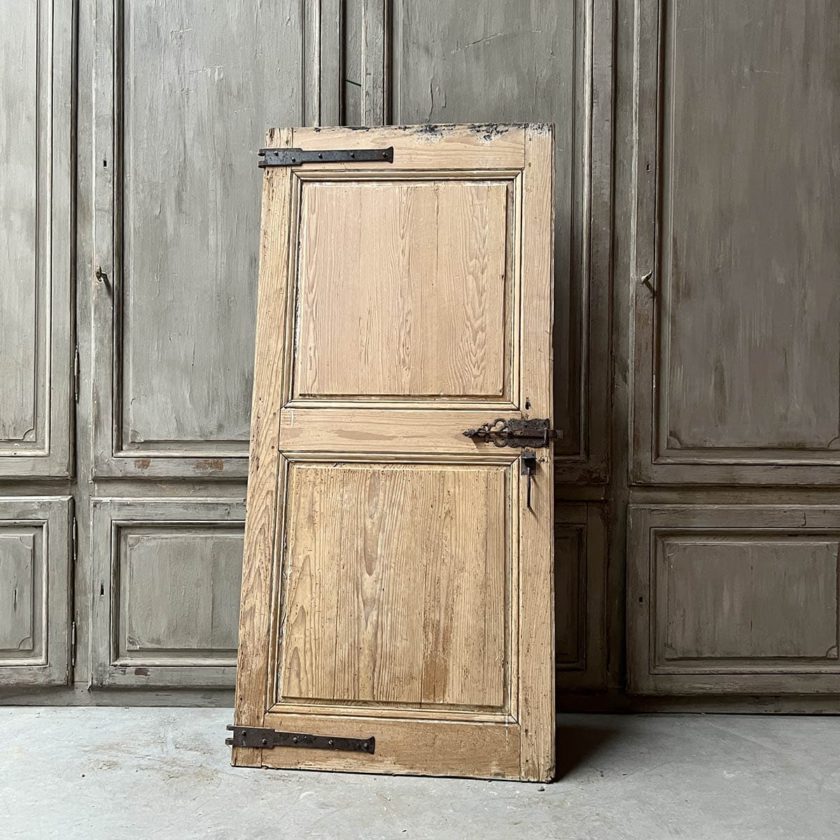 IMG_5511 | Matériaux Authentiques Porte de placard décapée 89,5x191cm