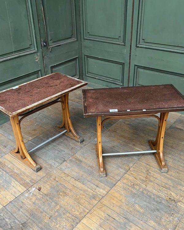 Table bistrot de style thonet