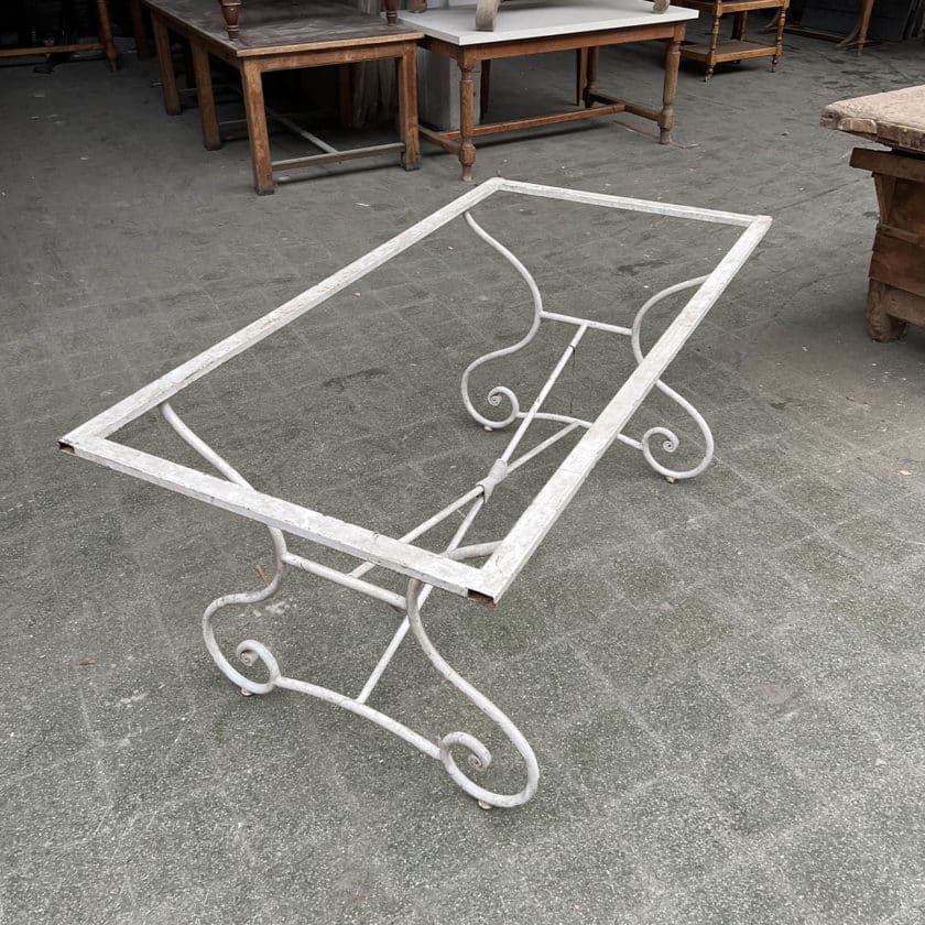 IMG_4750 | Authentic Materials Legs