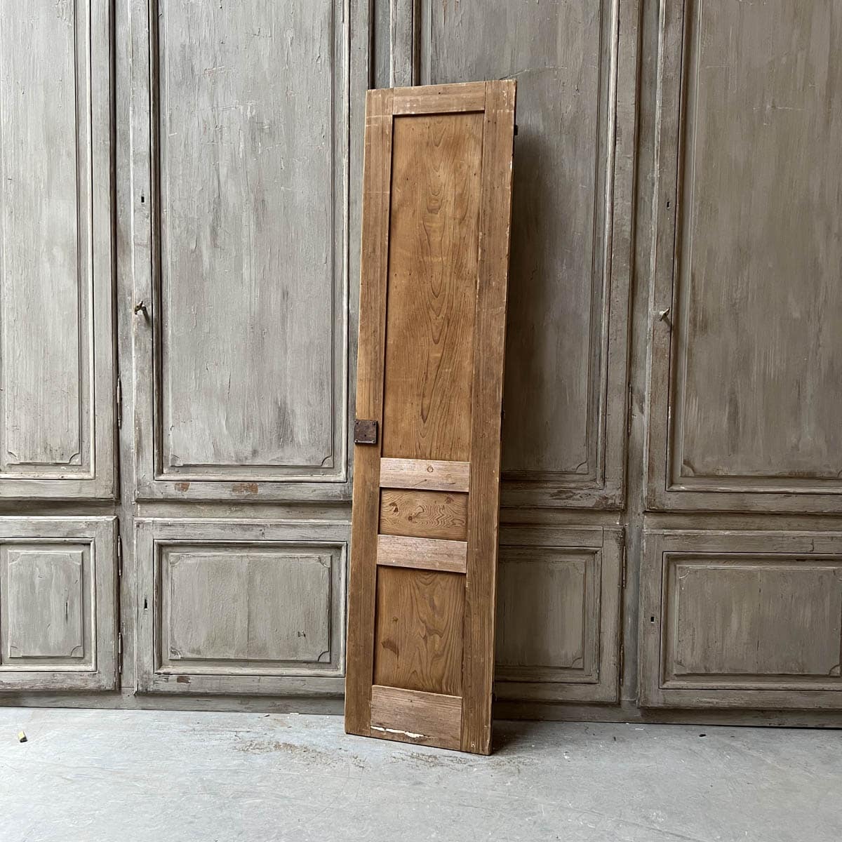 IMG_6155 | Matériaux Authentiques Porte de placard décapée 50,5×218,5cm