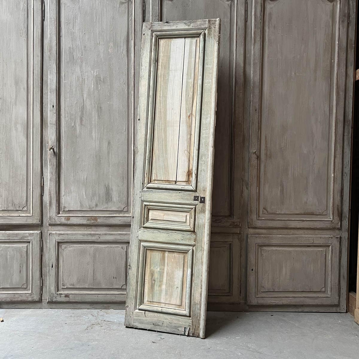Antique pickled curved door 69x250cm
