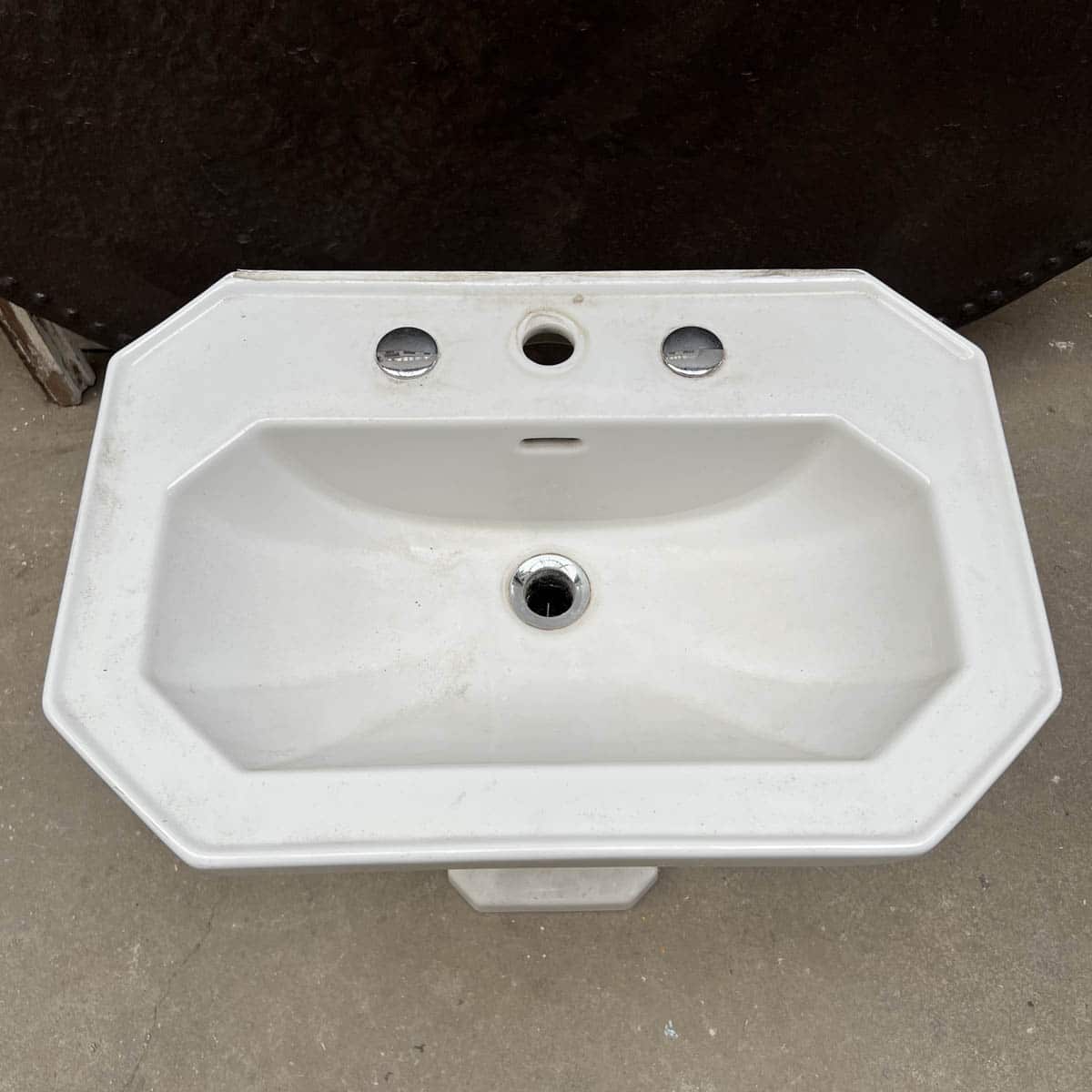IMG_6020 | Authentic Materials Antique pedestal washbasin
