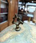 Map monde ancienne (casse) top