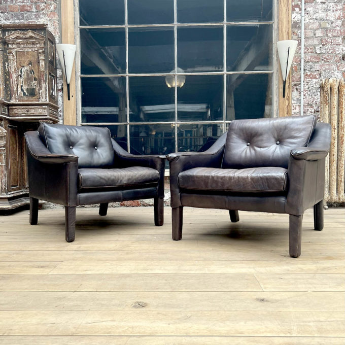 Pair of front leather armchairs