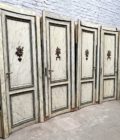 4 portes incurvées et 2 façades de placard,motif louis XVI, peinture marbré set side