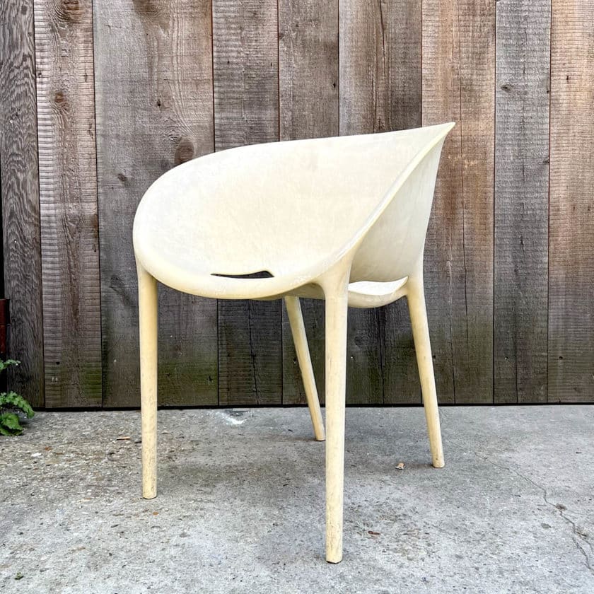 IMG_9933 | Matériaux Authentiques Chaise soft egg Philippe Starck