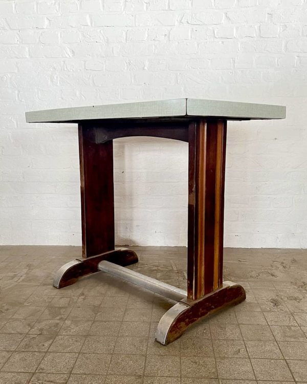 Bistro table with Formica top front 2