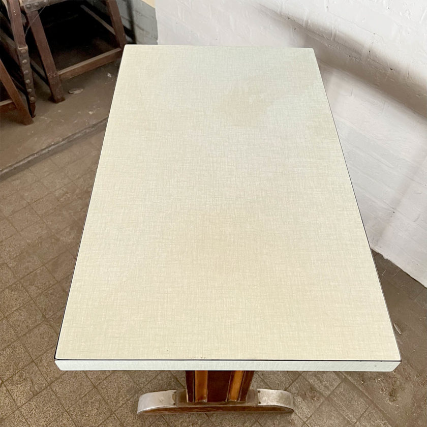 IMG_9968 | Matériaux Authentiques Bistro table with formica top