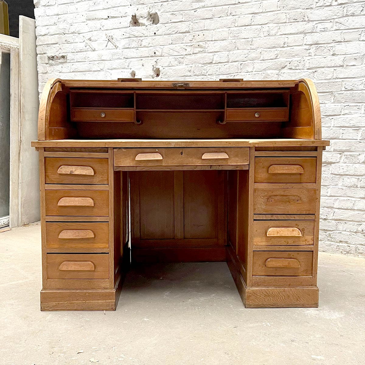 WhatsApp-Image-2023-09-29-at-111237-1 | Matériaux Authentiques Secrétaire