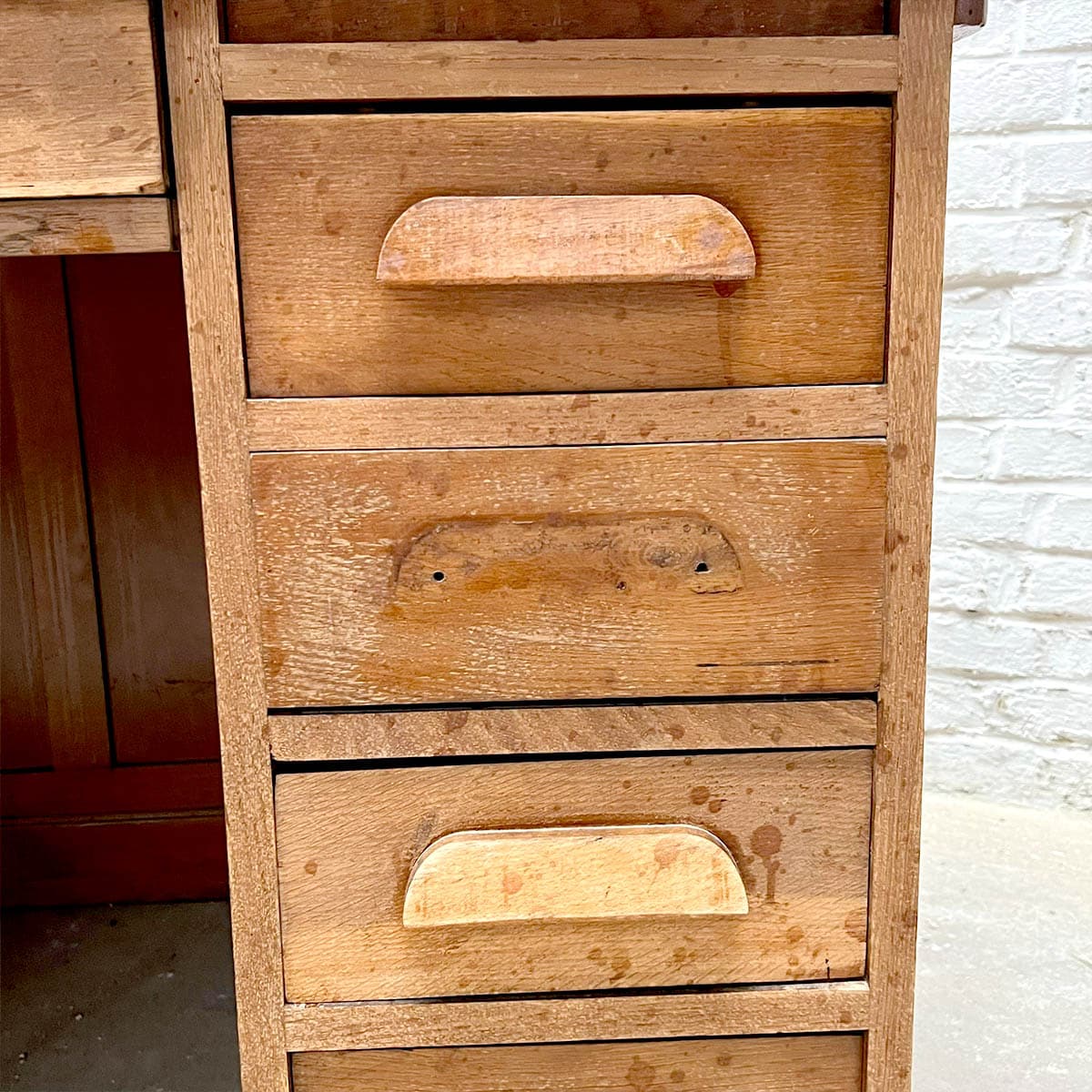 WhatsApp-Image-2023-09-29-at-111240-2 | Matériaux Authentiques Secrétaire